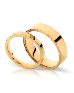 Dorado Flat profile matching his and her wedding bands yellow gold